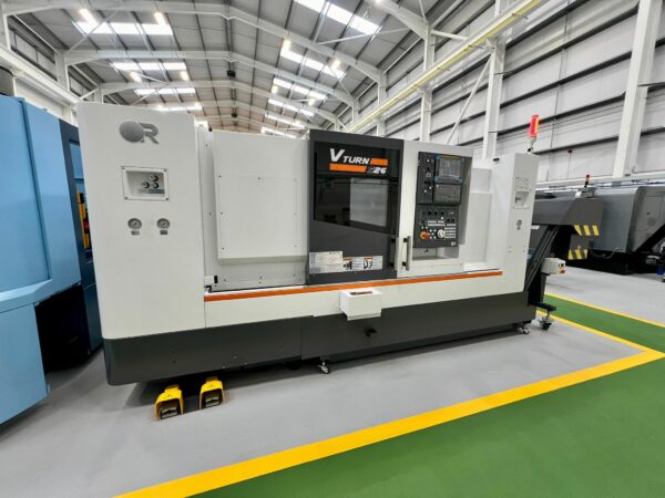 Lathes (CNC and Manual)/VTURN S26/110CM Horizontal Turning Lathe